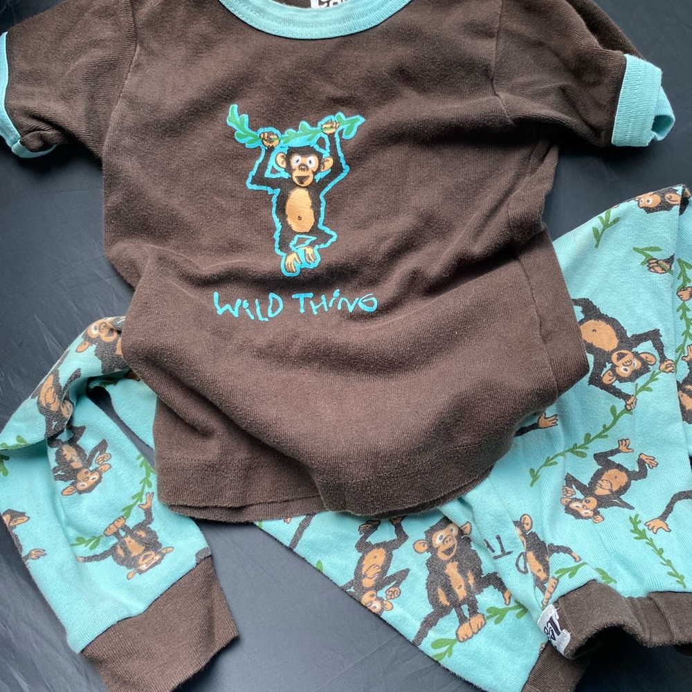 Cozy and cute! Perfect for your little wild thing!